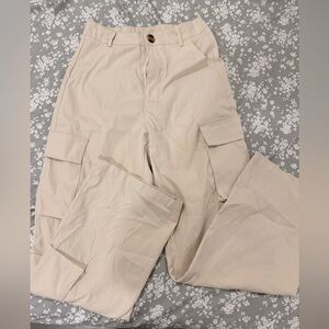 Women’s Tan Beige Cargo Pants / Silky